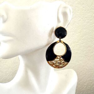 Blue and gold tone drop earrings